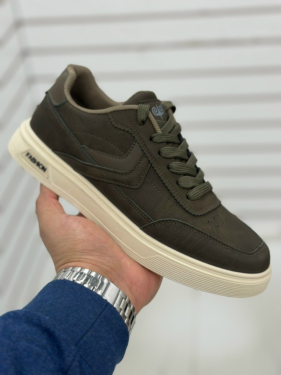 ,низкие кроссовки,повседневные кроссовки,черные кроссовки,мужские кроссовки