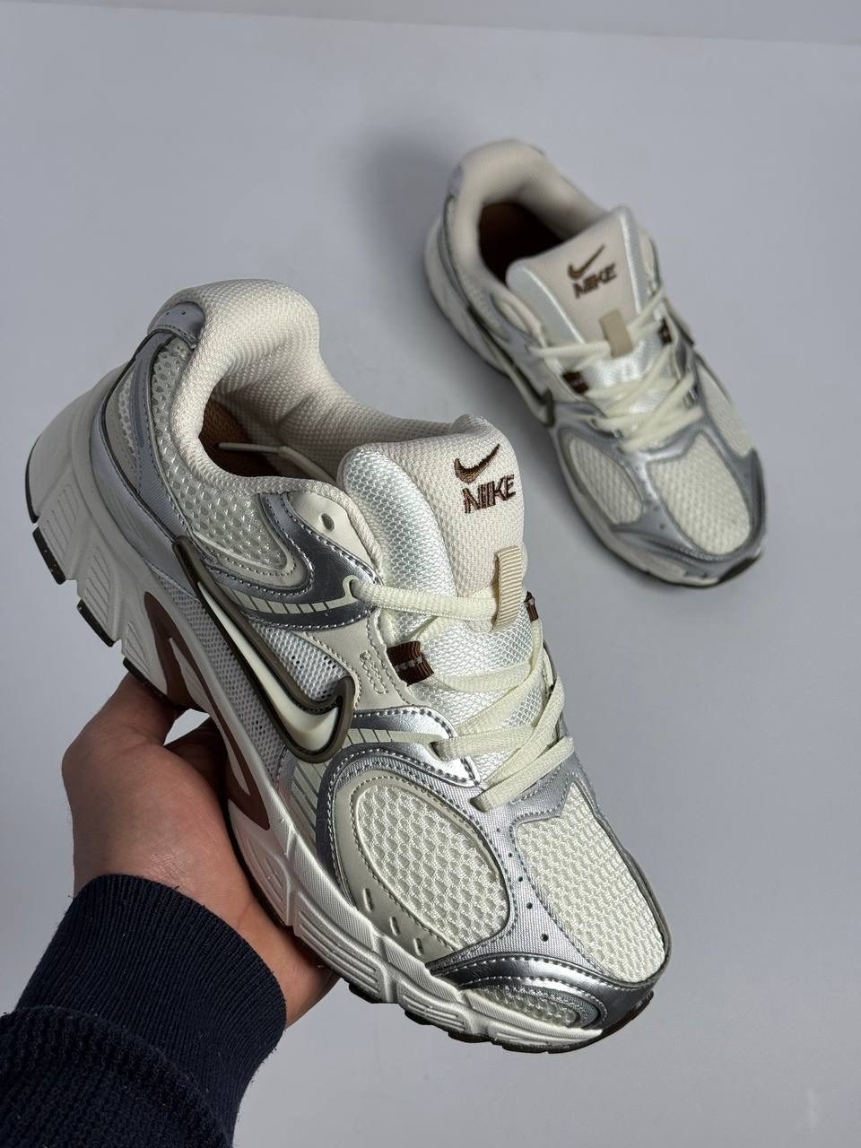 кроссовки nike,,кроссовки женскиe,кроссовки nike v5 rnr,кроссовки