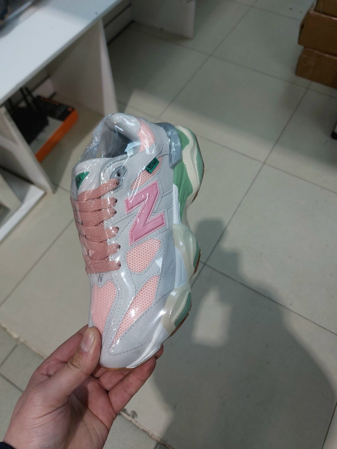 кроссовки new balance 9060,кроссовки женские new balance,кроссовки new balance,женские кроссовки,кроссовки женские new balance 9060