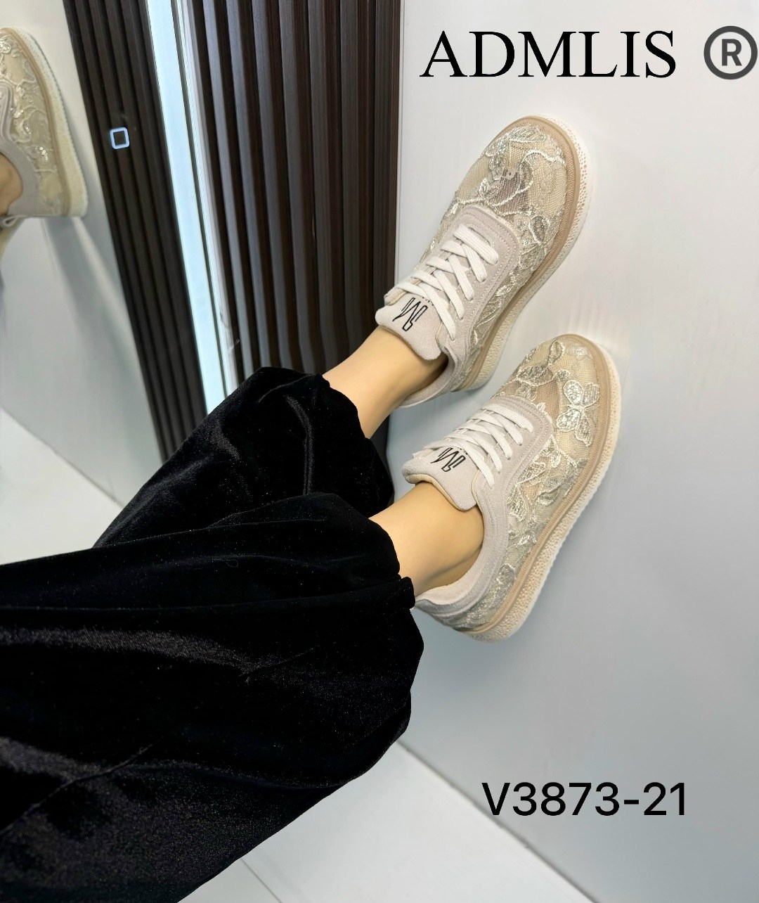 ,женские кроссовки,стильные женские кроссовки,кроссовки женские chanel,кроссовки повседневные