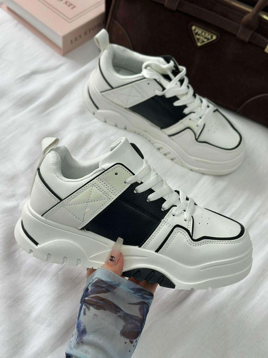 кроссовки женскиe,кроссовки женские черные,,кроссовки для женщин,черные кроссовки