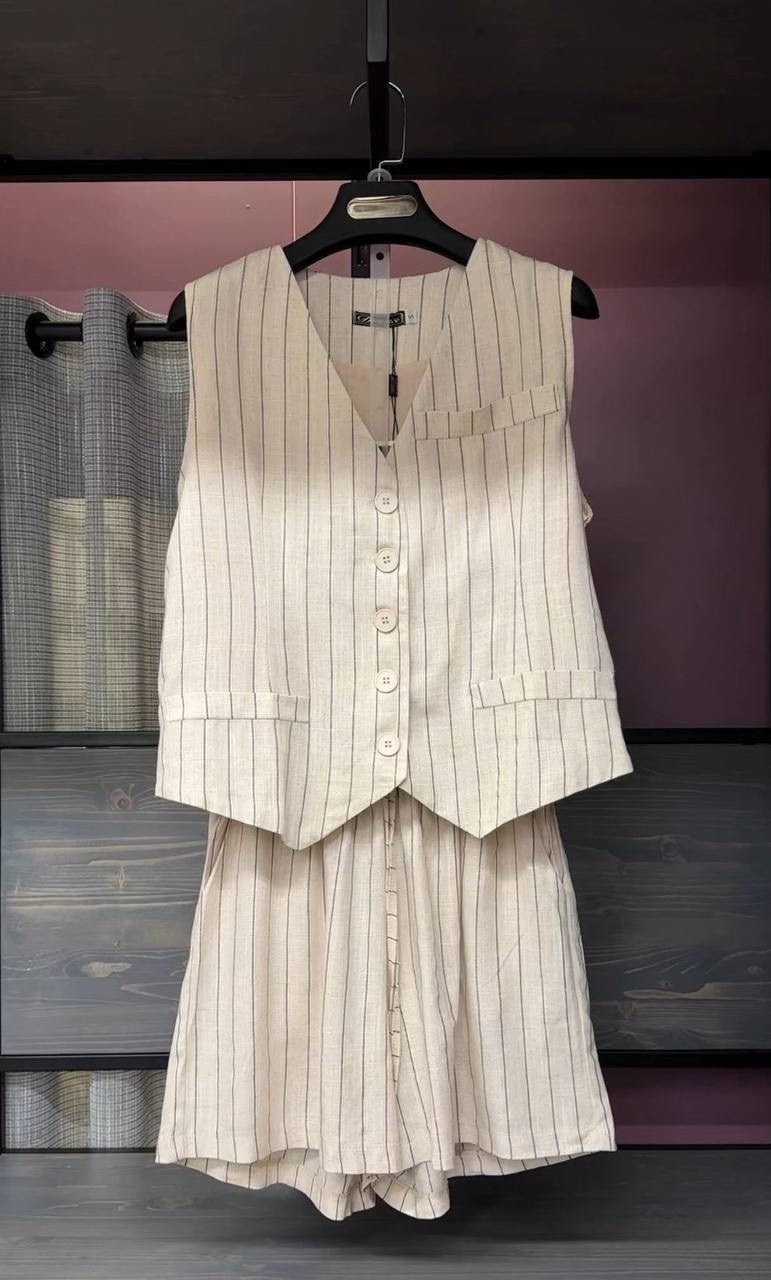 летние костюмы,жилет удлиненный,жилет в полоску,комплект жилет,костюм на лето