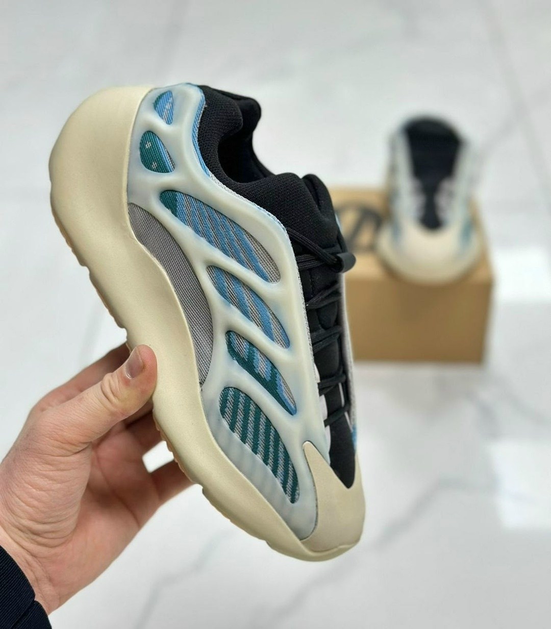 adidas yeezy boost 700,кроссовки adidas yeezy boost 700 v3,кроссовки adidas yeezy boost 700,кроссовки adidas yeezy boost 700 v3 цвет белый,adidas yeezy boost 700 v 3