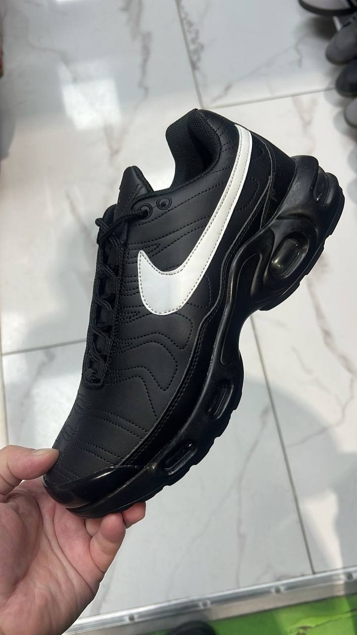 кроссовки nike air max plus tn,кроссовки мужские nike air max tn plus,nike air max plus tn,nike air max plus,nike air max tn plus black