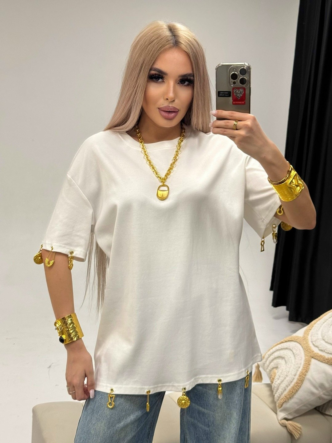 футболки женская,женская белая футболка,футболки женские модные,футболка оверсайз,белая оверсайз футболка