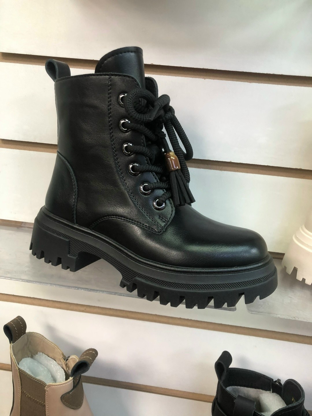 ,ботинки,женские ботинки,ботинки демисезонные,ботинки берцы broadway размер 36 черный