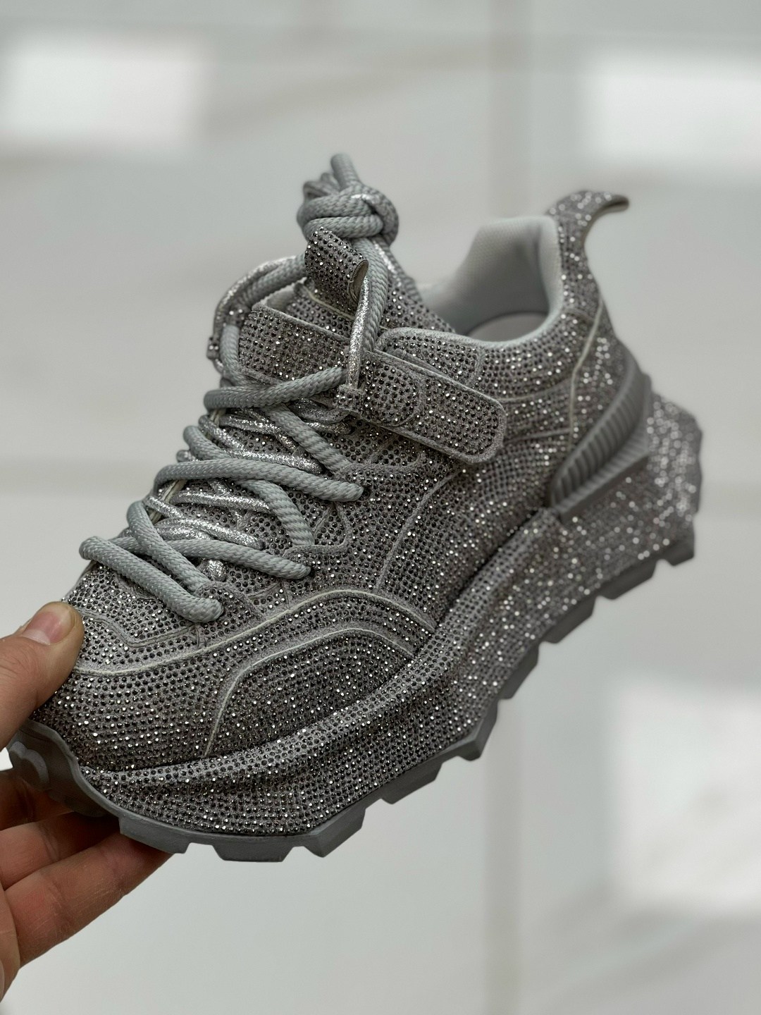 женские кроссовки,,кроссовки платформа,спортивная ,блестящие кроссовки