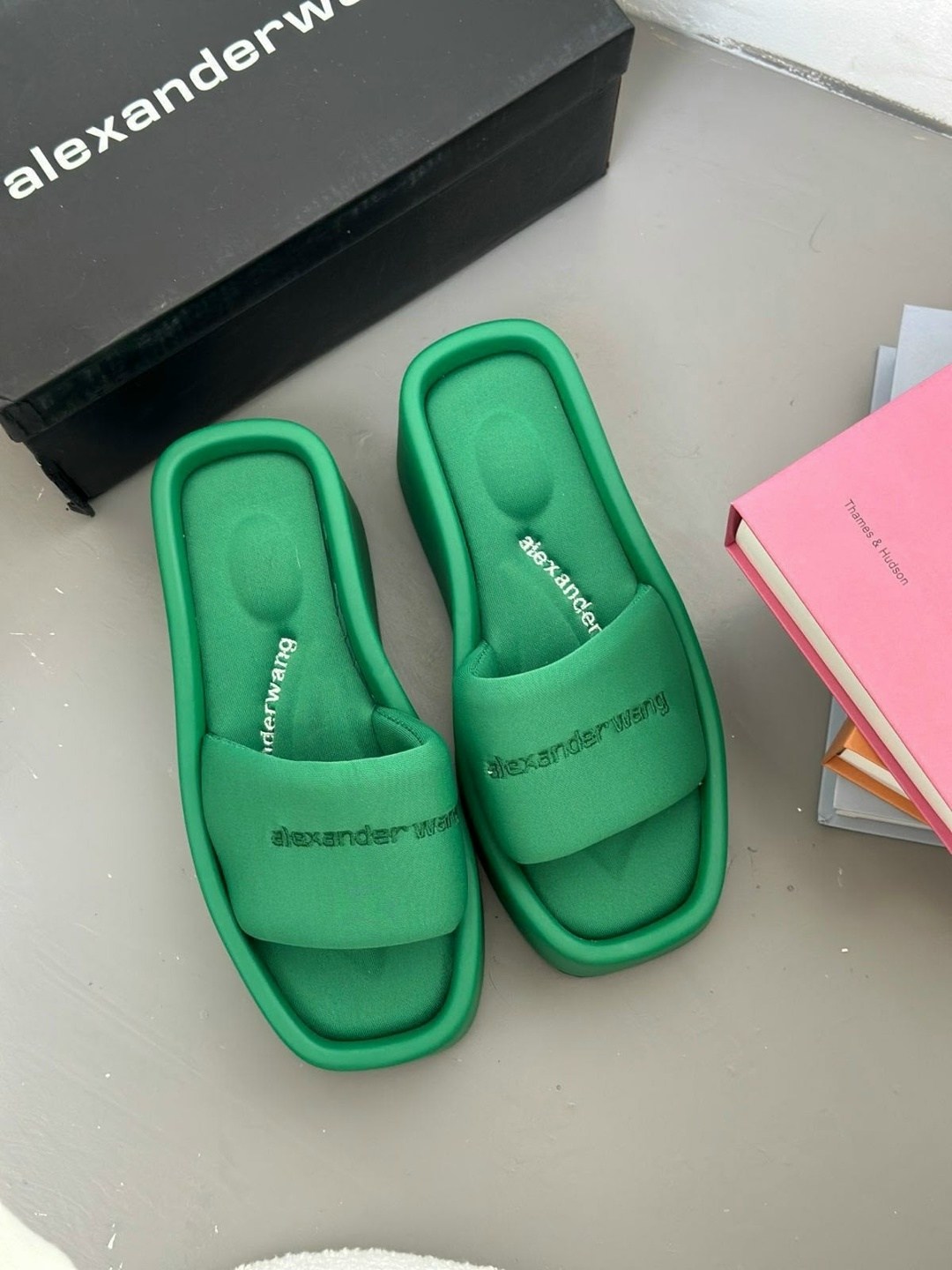 ,женские шлепанцы,шлепки alexander wang,женские шлепки,женские шлепанцы на платформе