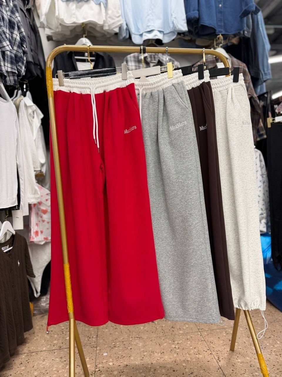 спортивные костюмы женские,спортивные костюм,костюм женский,спортивная одежда для девушек,одежда для женщин