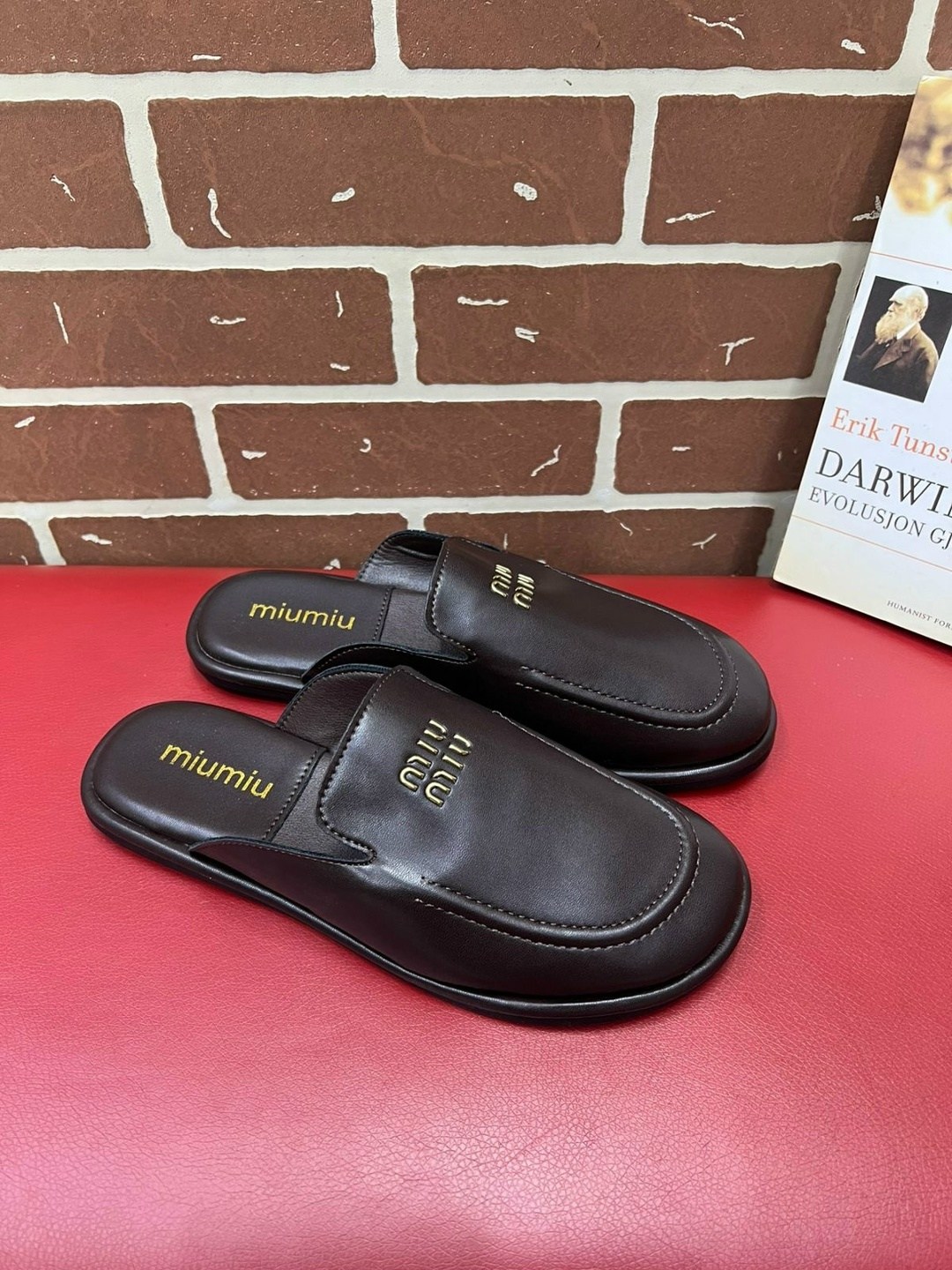 ,мужские тапочки,тапки мужские,мужские домашние тапочки,тапочки замшевые