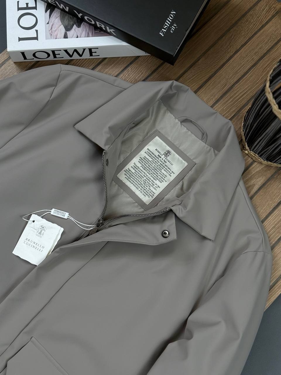 куртка ветровка кельвин кляйн,ветровка кельвин кляйн,куртка calvin klein,куртка бомбер,ветровка calvin klein ветровка