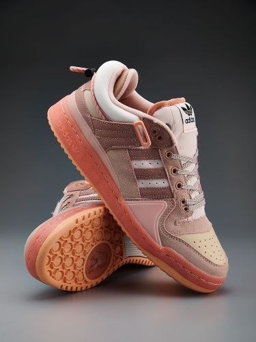 кроссовки адидас bad bunny,кроссовки adidas,кроссовки adidas forum low bad bunny,bad bunny x adidas forum buckle low,кроссовки адидас женские