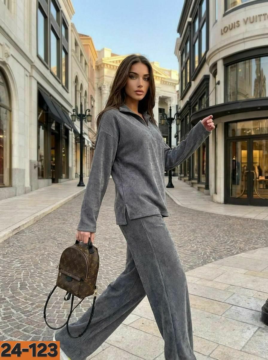 костюм женский трикотажный,стильные костюмы,трикотажные костюмы,женский костюм,брючный костюм-двойка