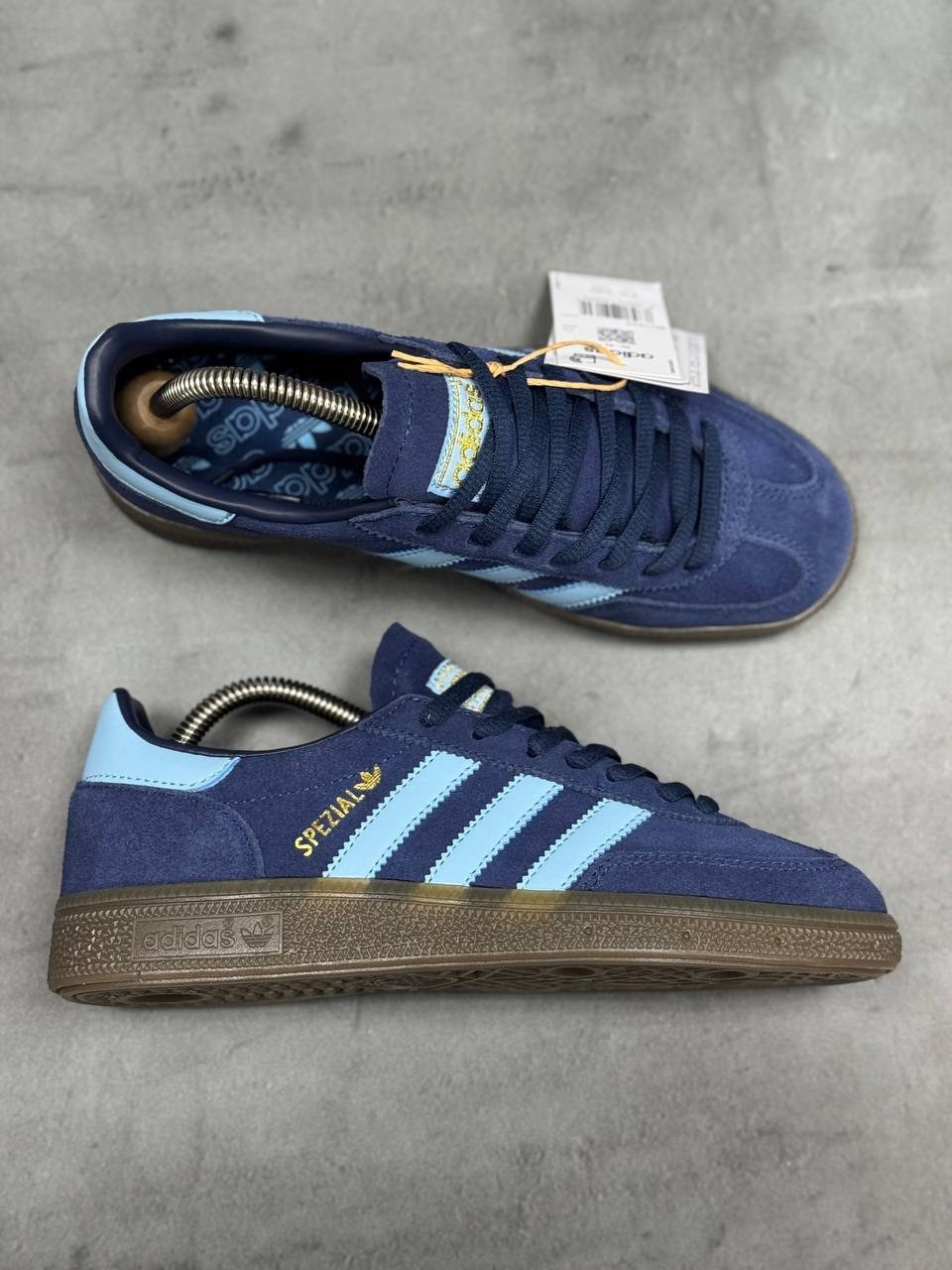 кроссовки adidas spezial,кроссовки adidas spezial голубые,adidas handball spezial,adidas spezial,кроссовки adidas handball spezial