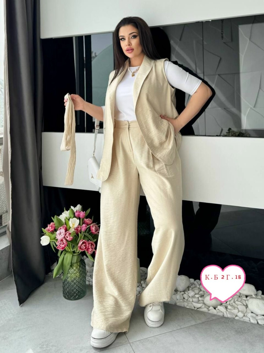 брючный костюм,костюм женский,костюм классический,брючный костюм с жилетом,костюм с брюками