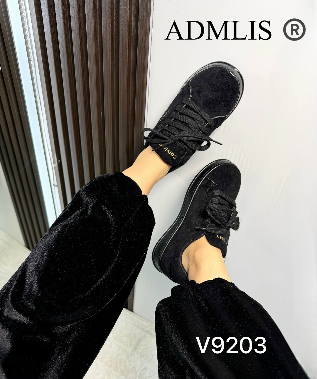 ,кроссовки замш,женские кроссовки, женская,кроссовки