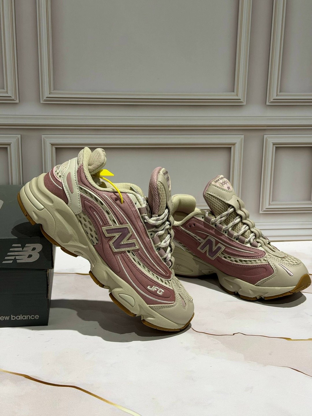 кроссовки joe freshgoods x new balance 1000 бежевый/розовый,женские кроссовки new balance,new balance 1000,кроссовки new balance 9060,кроссовки joe freshgoods x new balance 1000 цвет розовый