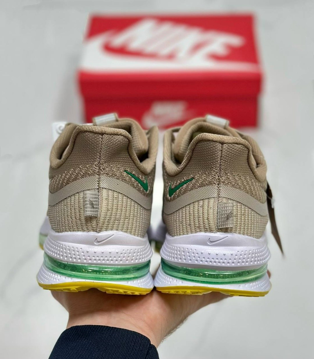 кроссовки,кроссовки nike,спортивные кроссовки,беговые кроссовки,кроссовки nike лето воздухопроницаемый