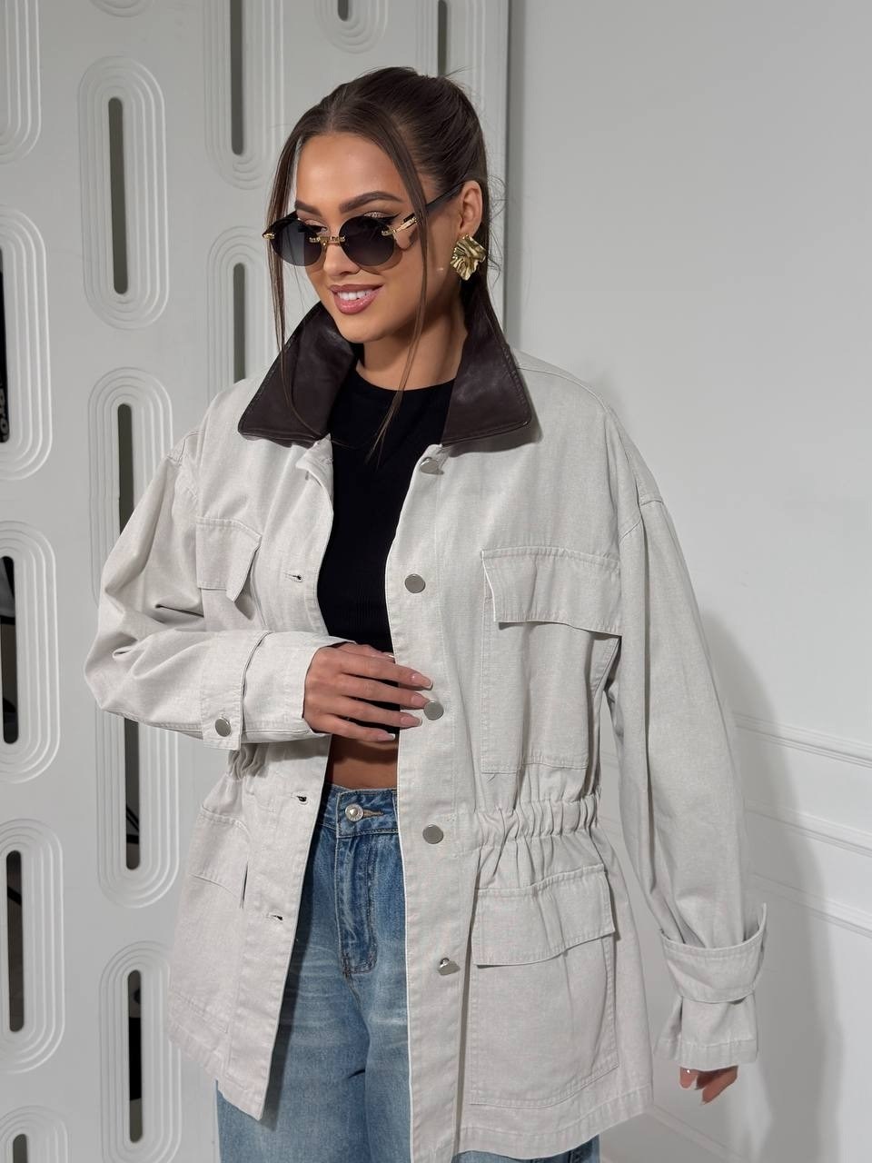 куртка стильная,бежевая джинсовка оверсайз,джинсовая рубашка женская оверсайз бежевая,куртка,куртка оверсайз