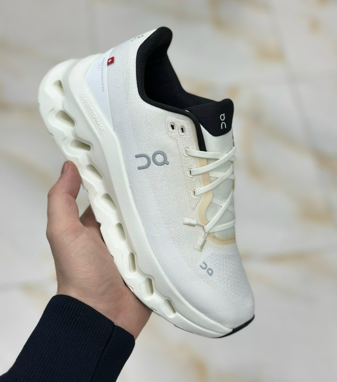 кроссовки on cloudtilt,кроссовки,женские кроссовки,повседневные кроссовки,кроссовки on