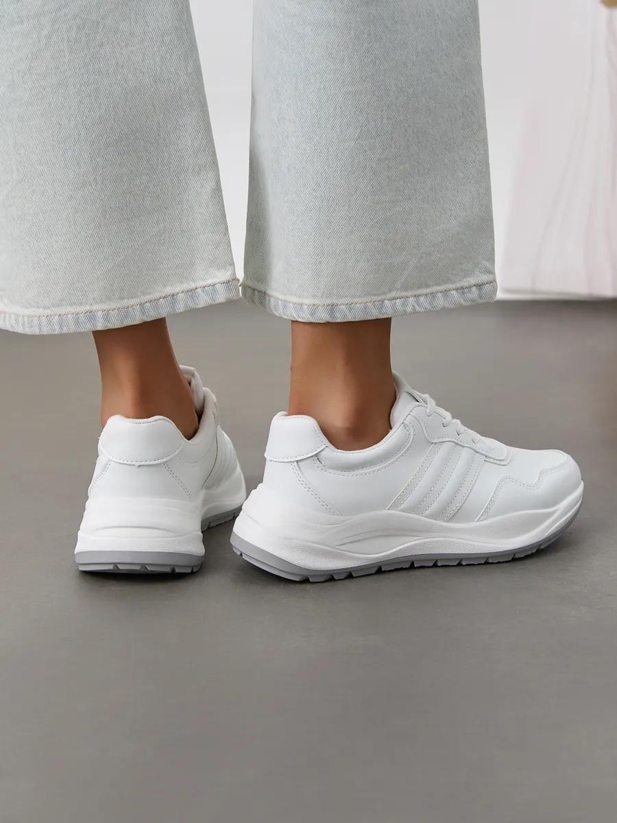 ,кроссовки женские,белые женские кроссовки,кроссовки для женщин,кроссовки женские закрытые