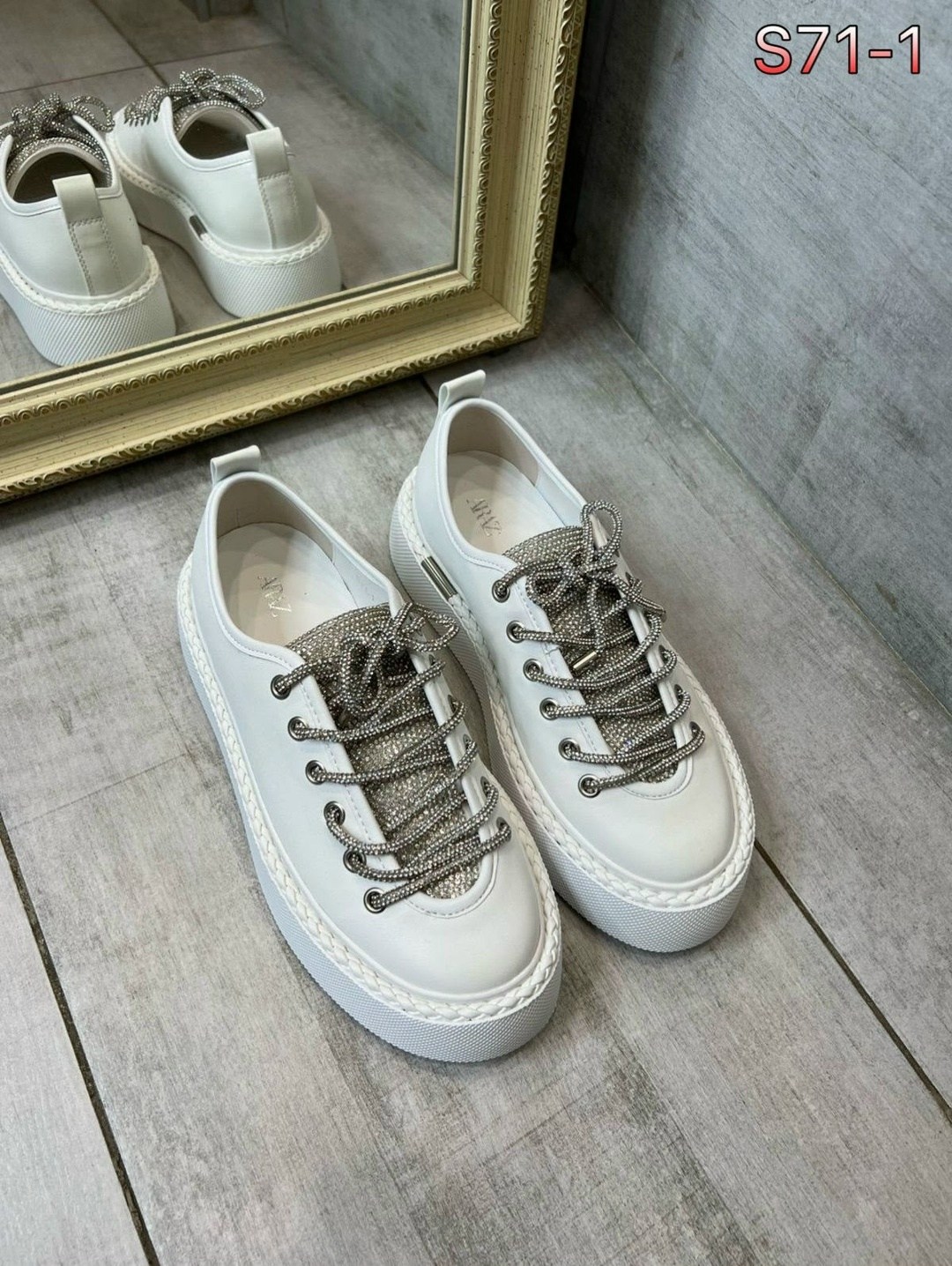 ,женские кеды,кроссовки женскиe,кеды женски,кеды со стразами