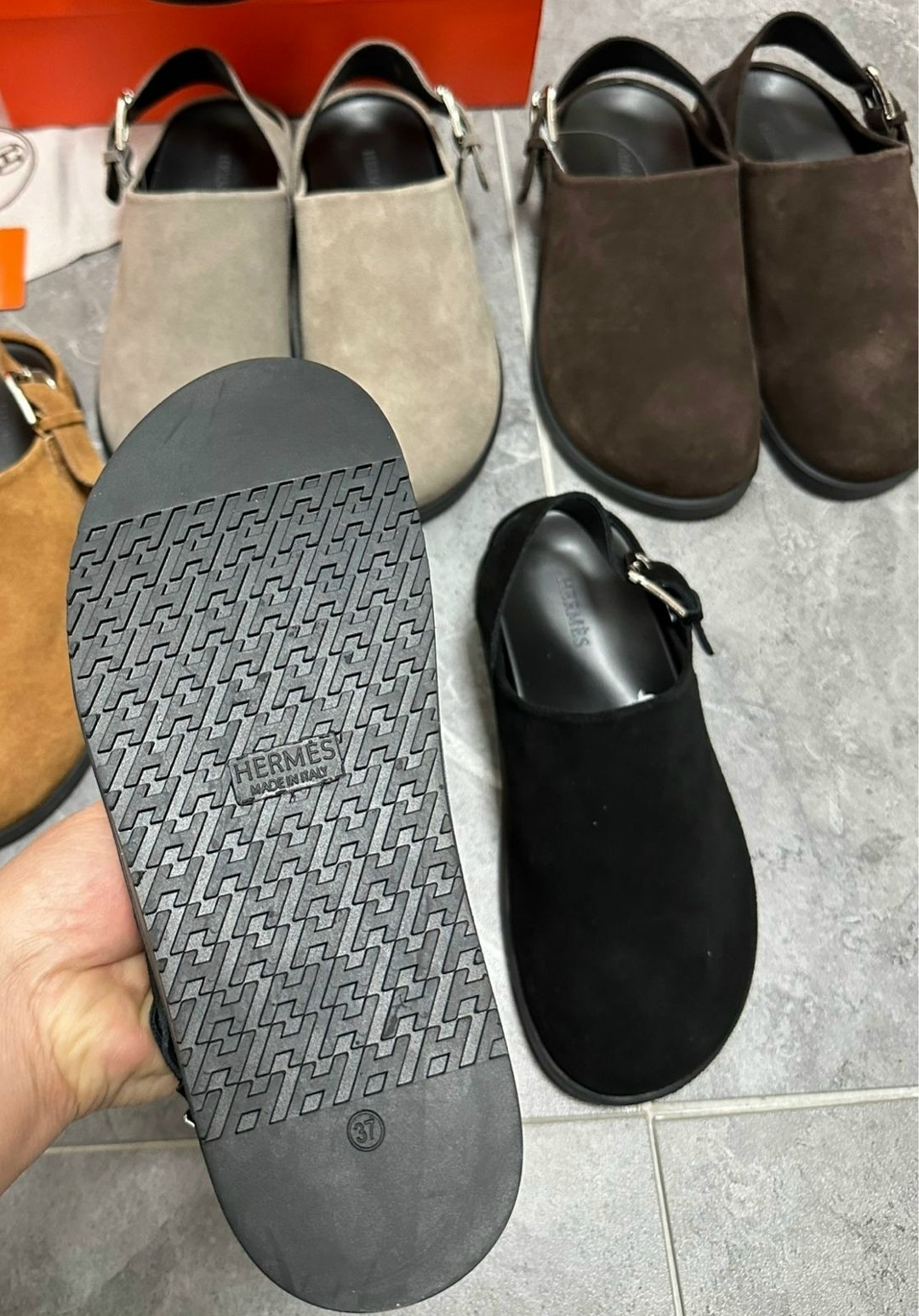 ,замшевые шлепанцы hermes,обуви,тапочки hermes,женская