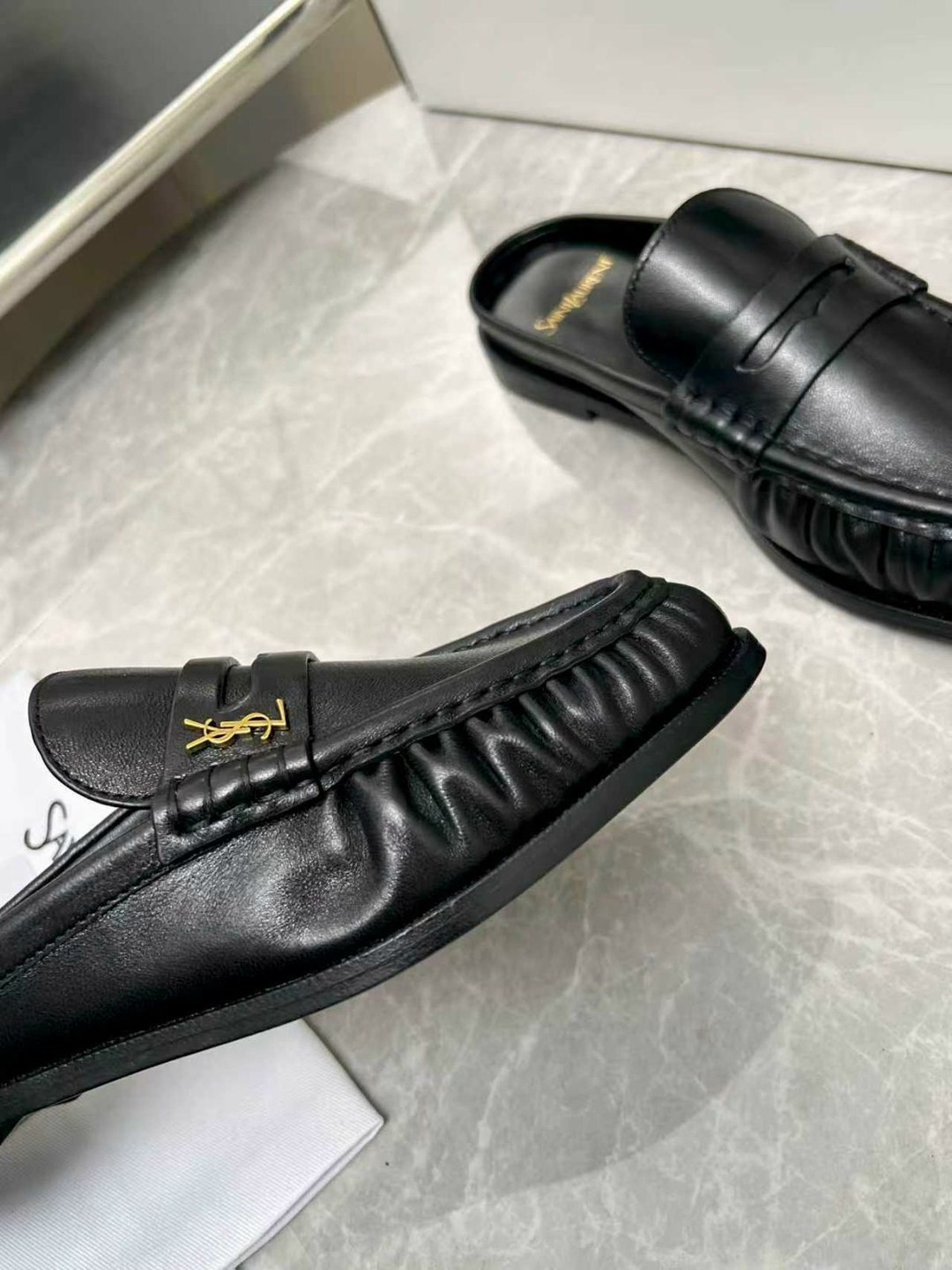 ,женские лоферы,кожаные лоферы,лоферы celine,лоферы мужские