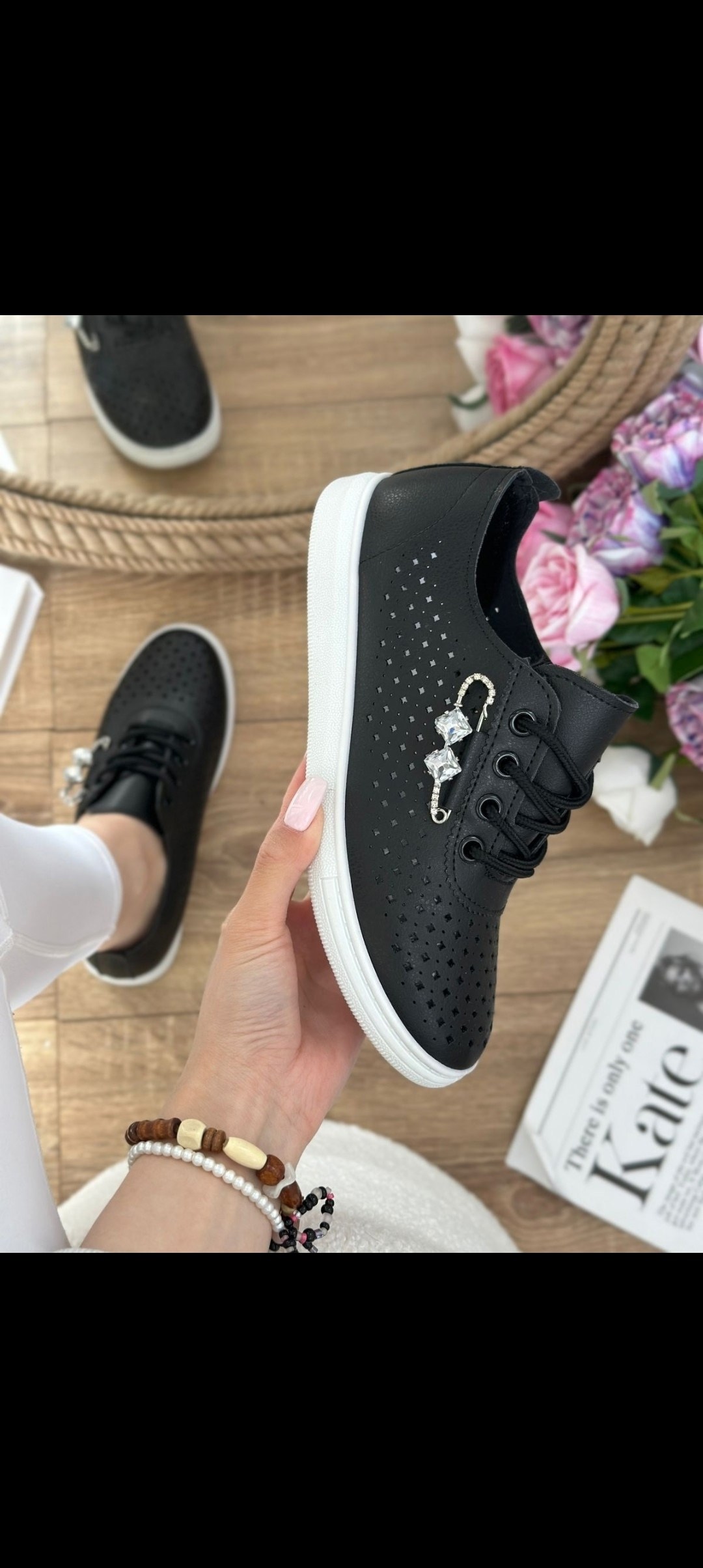 кеды женски,кеды эко кожа,,женские слипоны,кроссовки белые с перфорацией женские