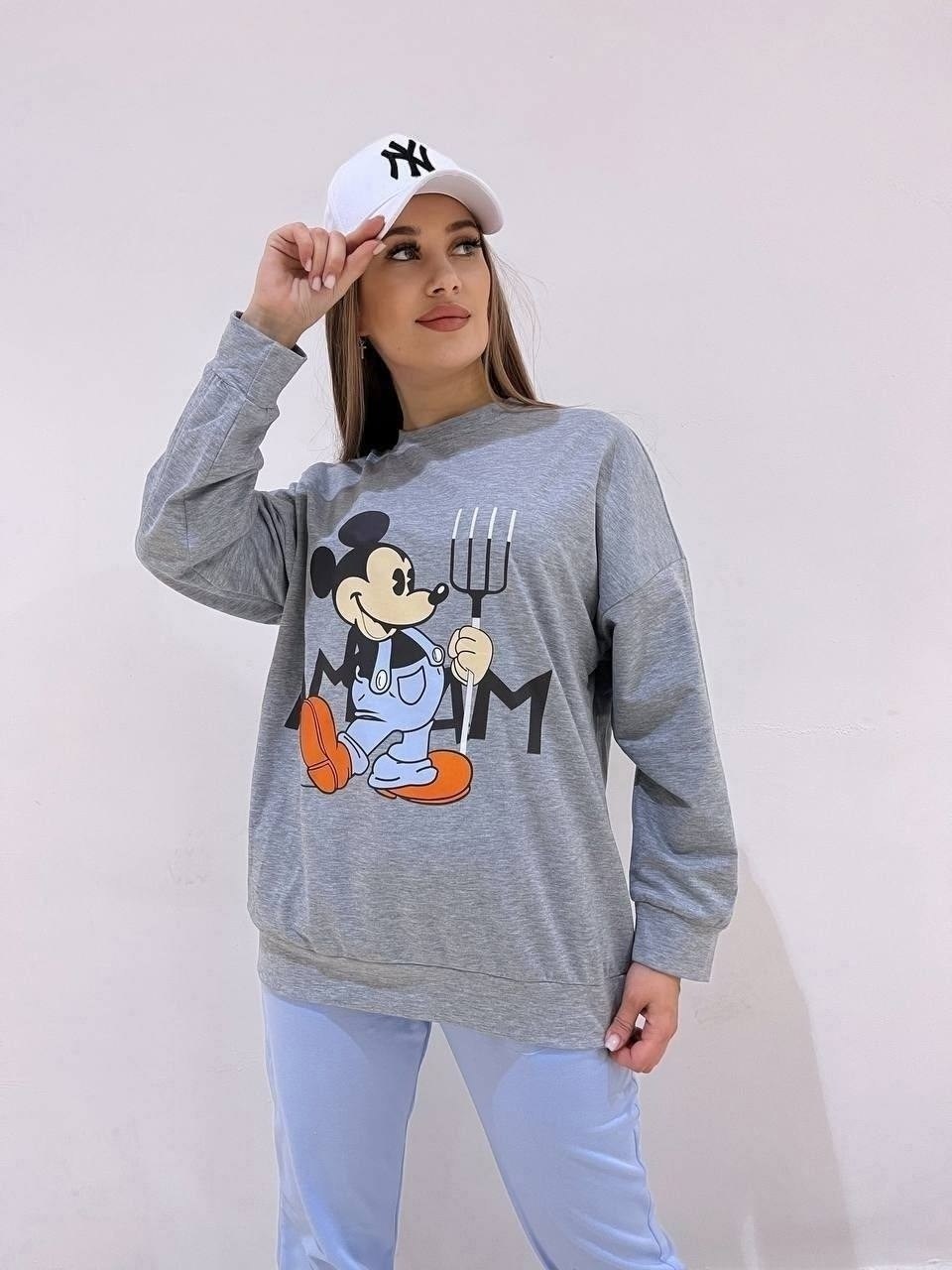 grey mickey mouse sweatshirt,спортивные костюм,gray mickey mouse sweatshirt,mickey mouse sweatshirt bershka,mickey mouse disneyland grey sweatshirt