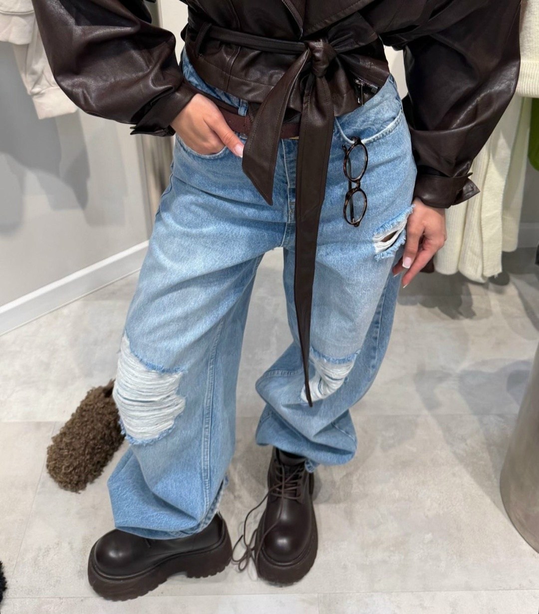 джинсы стиль,джинсы модные,джинсы кэжуал,джинсы широкие,джинсы повседневные