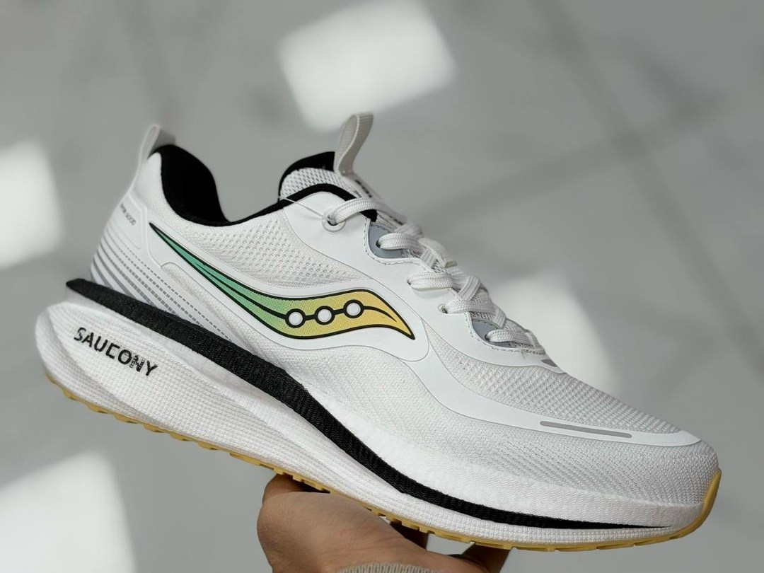 кроссовки saucony,saucony triumph 21,кроссовки saucony guide 15,кроссовки мужские saucony,saucony guide 15