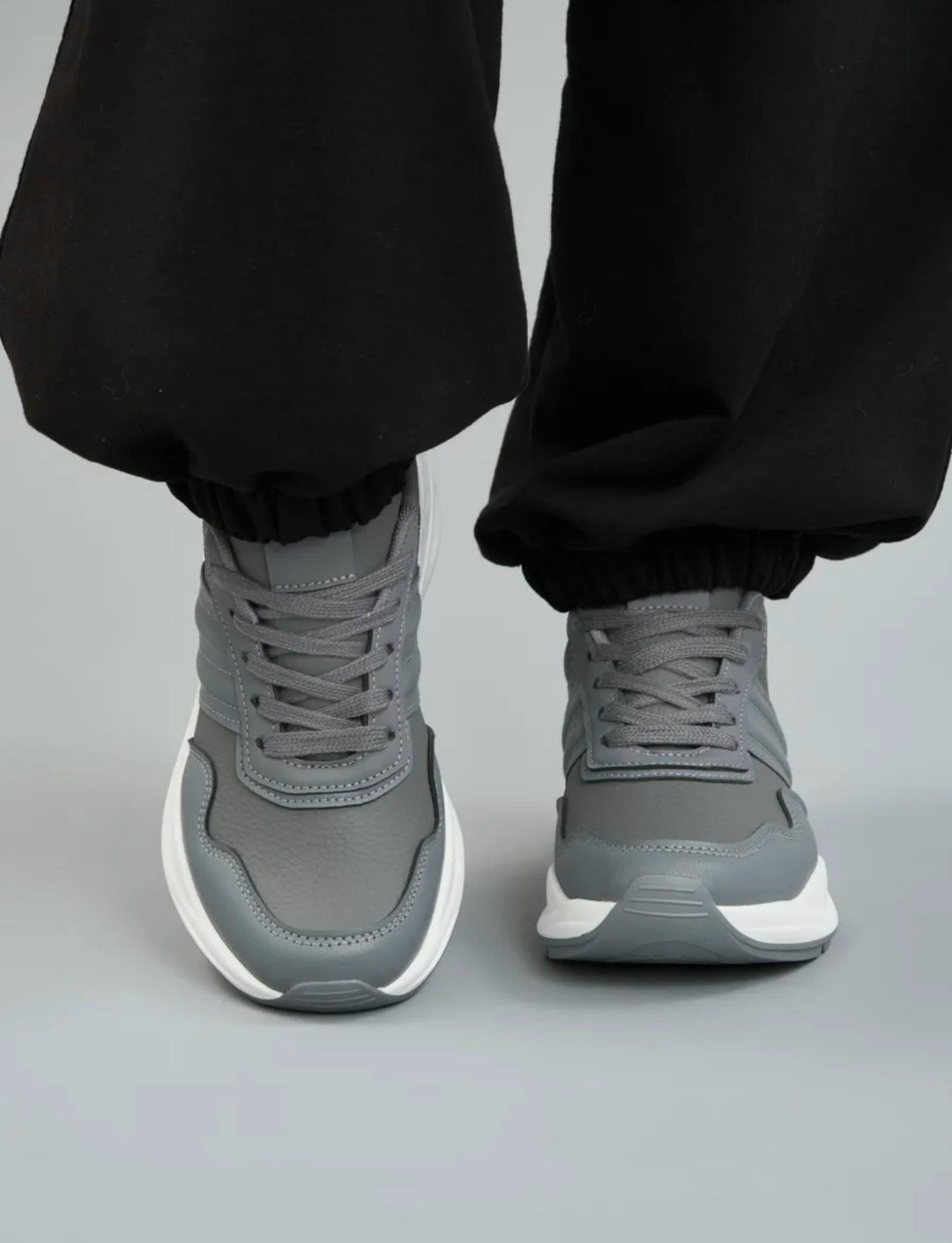 кроссовки женскиe,кроссовки для женщин,,серые кроссовки,кроссовки женские серые