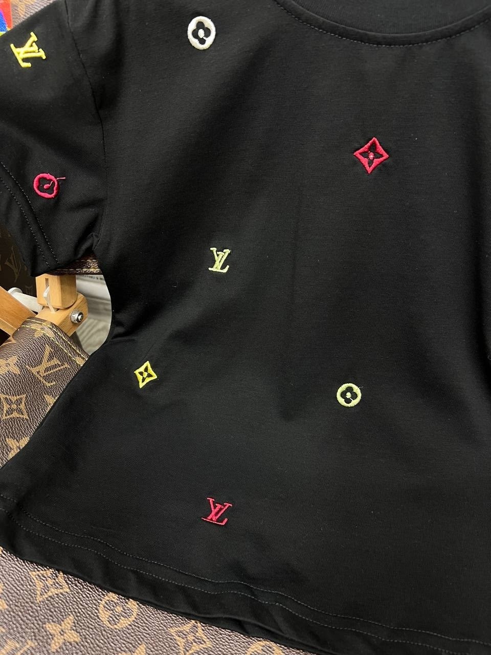 футболка луи виттон,футболка louis vuitton,футболки для девочек,футболка луи виттон женская,футболка луи виттон мужская