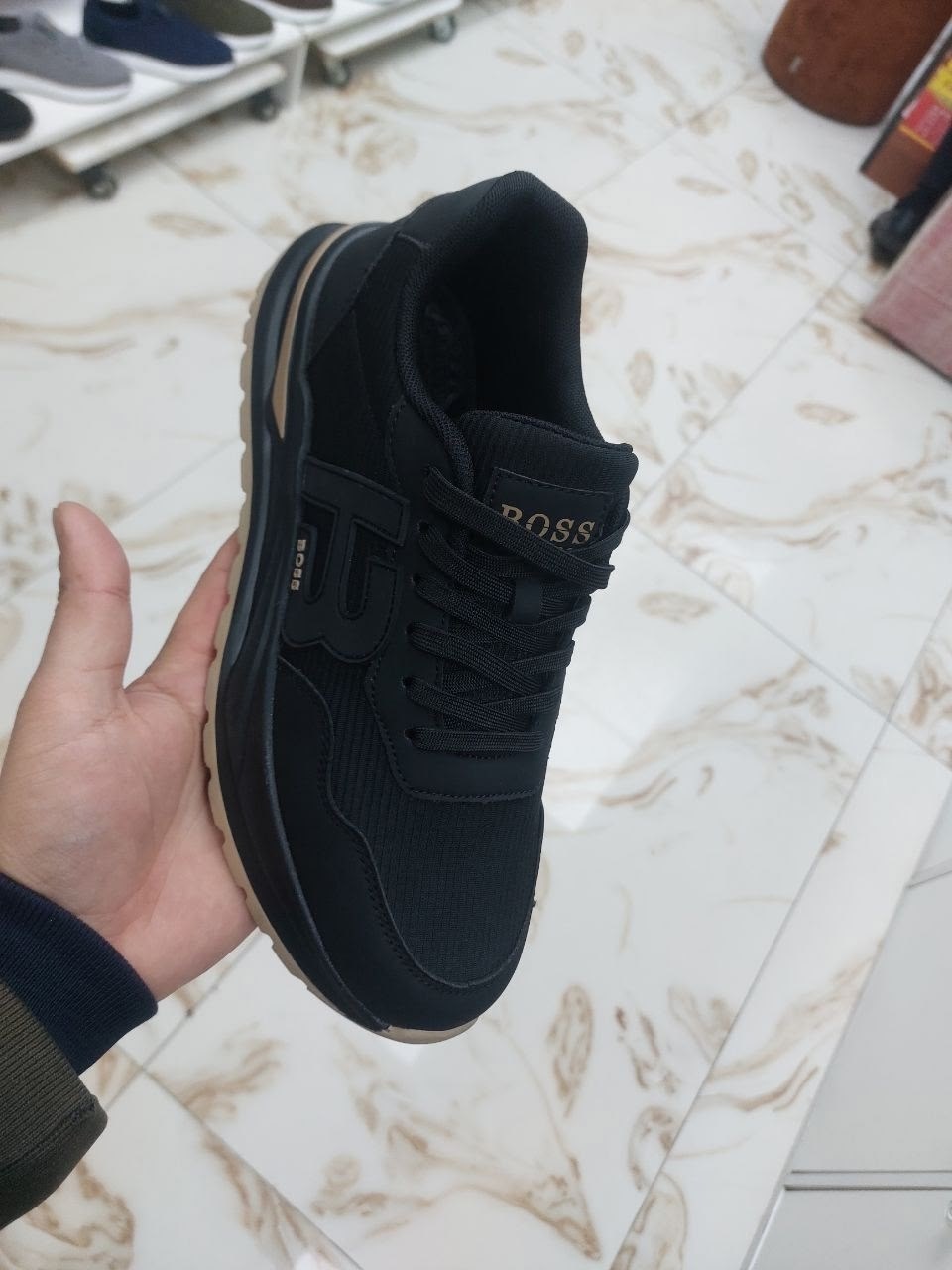 ,кроссовки мужские,кроссовки для мужчин,кроссовки boss,мужская  кроссовки
