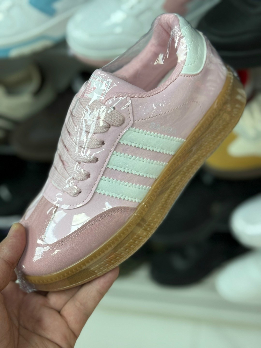 кроссовки samba,женские кроссовки,,кроссовки adidas,спортивная