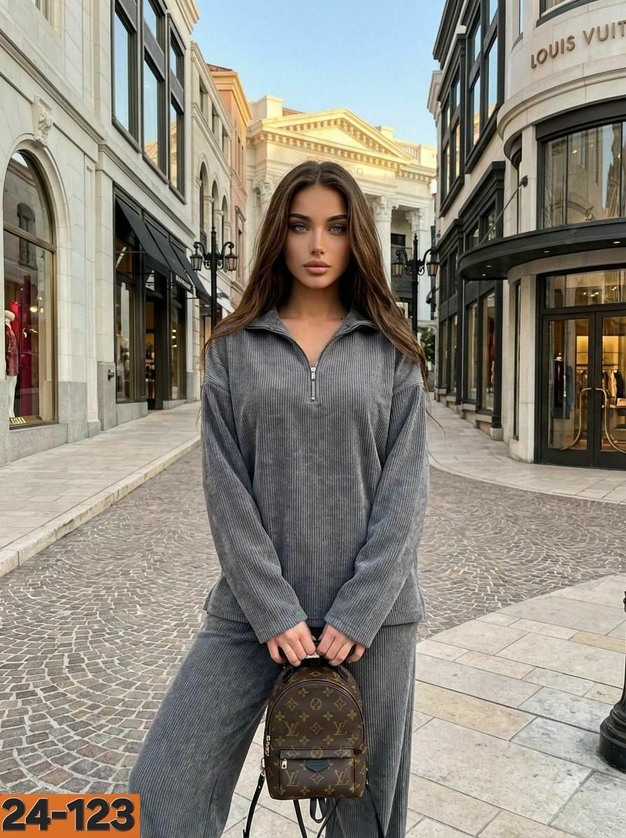 костюм женский трикотажный,стильные костюмы,трикотажные костюмы,женский костюм,брючный костюм-двойка