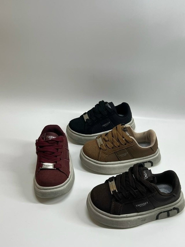 ,детские кроссовки,детская ,обуви,спортивный