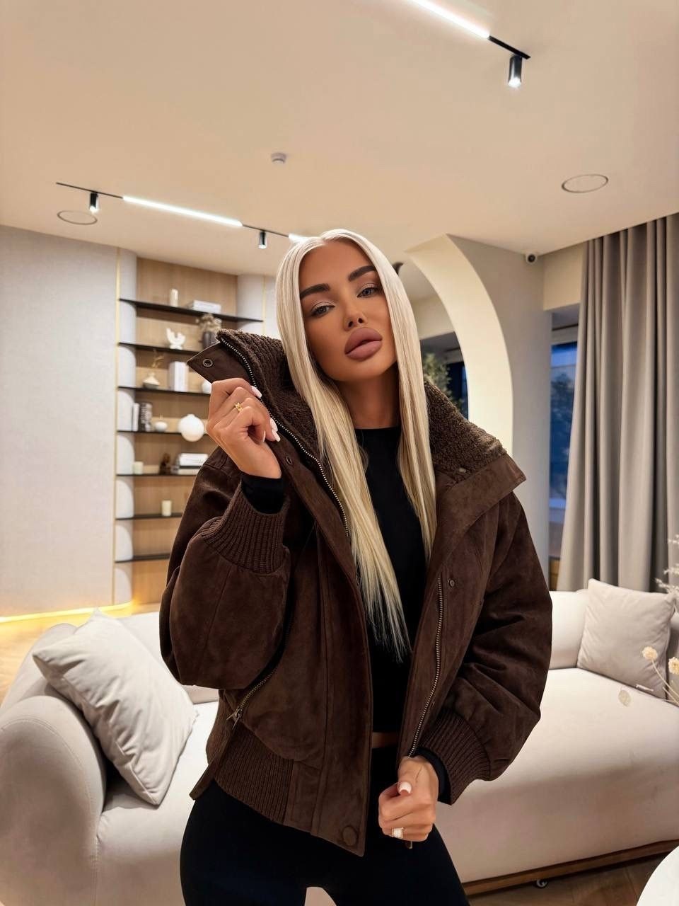 куртка замшевая,куртка женская замшевая,куртка бомбер,модная женская куртка,женская куртка