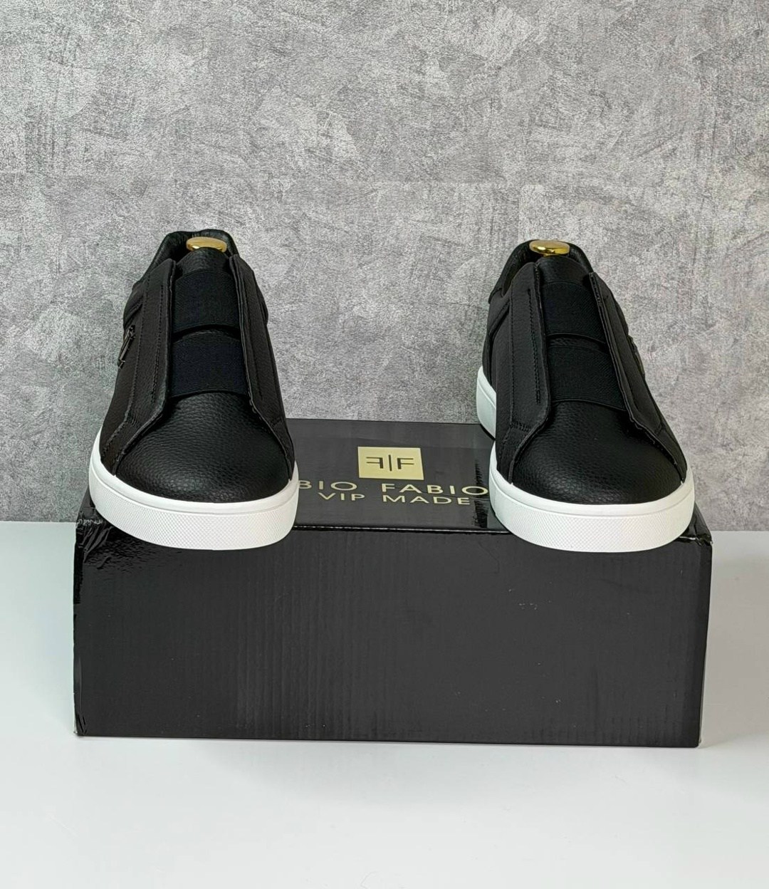 ,кроссовка мужской,мужские слипоны,мужская ,кеды лакост без шнурков мужские