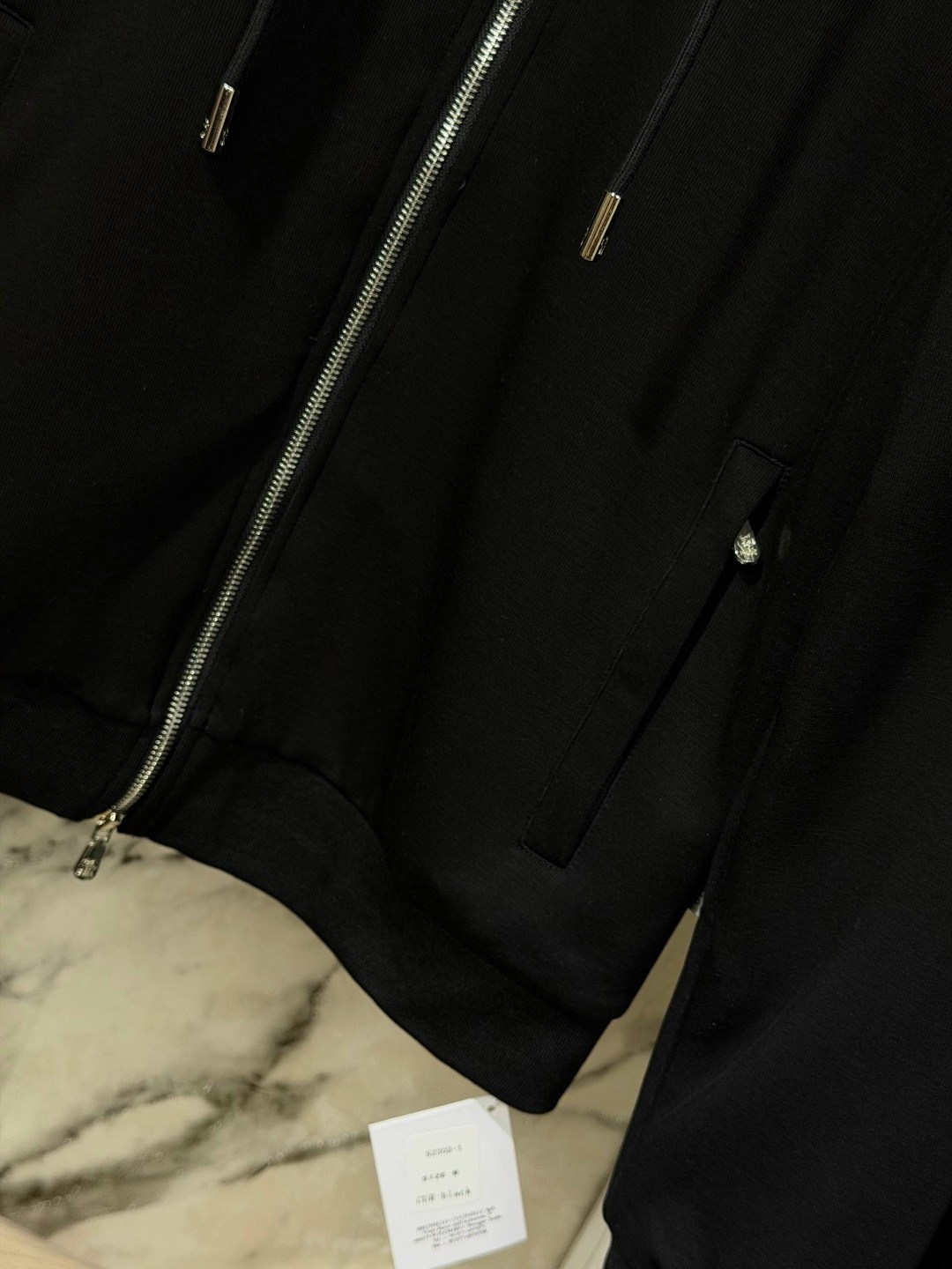 спортивный костюм brunello cucinelli,костюм спортивный,спортивный костюм мужской brunello cucinelli,спортивный костюм dolce & gabbana,спортивный костюм brunello cucinelli solomeo