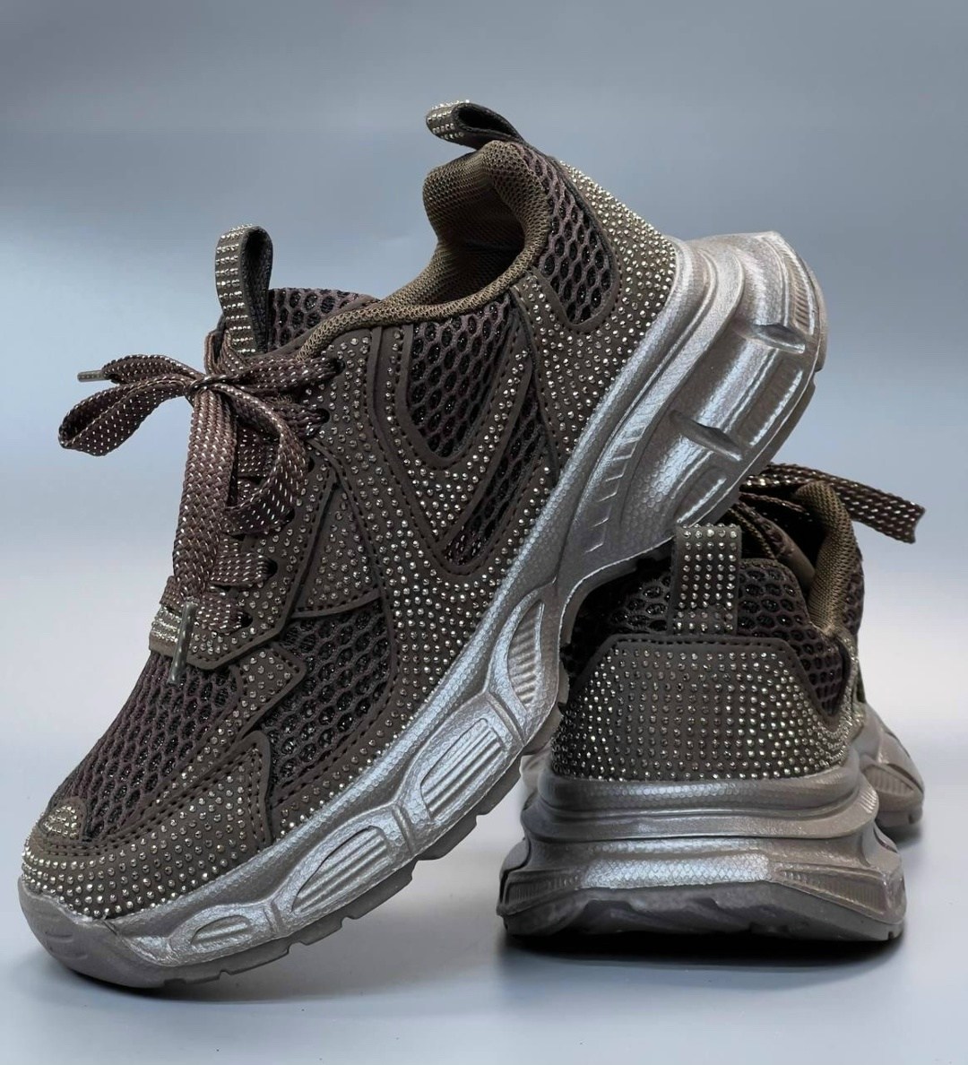 кроссовки,черные кроссовки,детские кроссовки,спортивная ,кроссовки женскиe