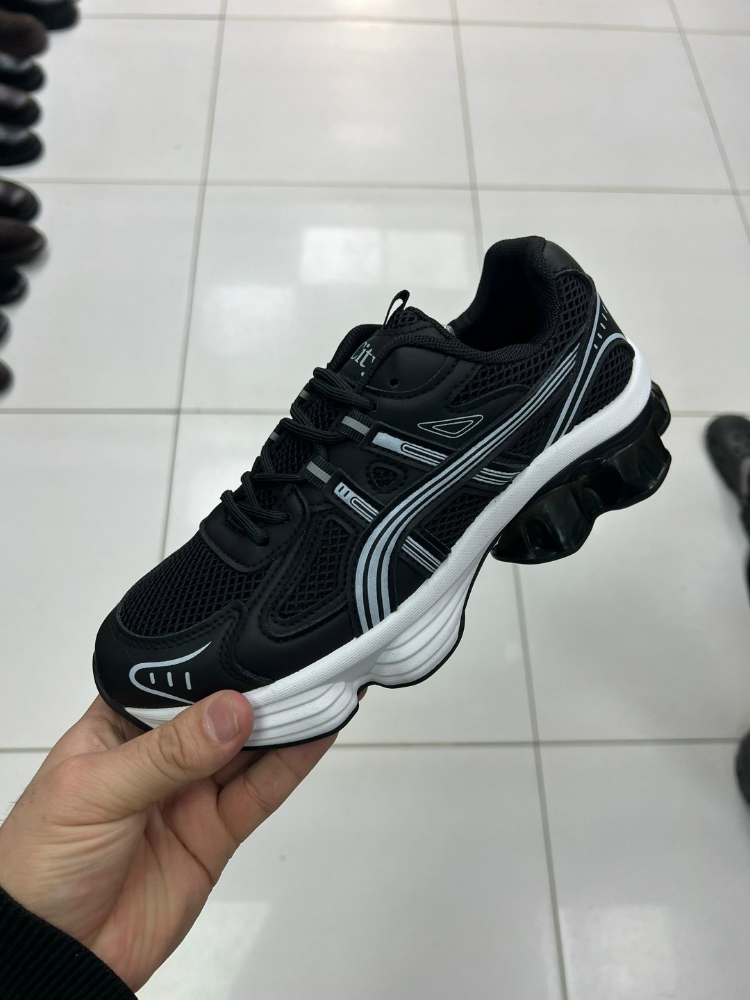кроссовки женскиe,кроссовки,женские кроссовки asics,белые кроссовки,спортивная