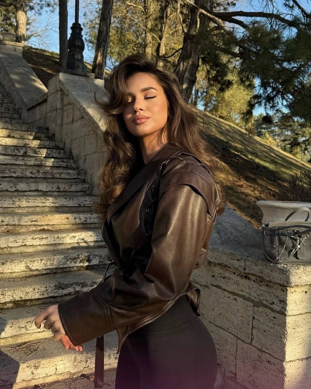 девушка,куртка женская,косуха женская,женщина,куртка из эко кожи
