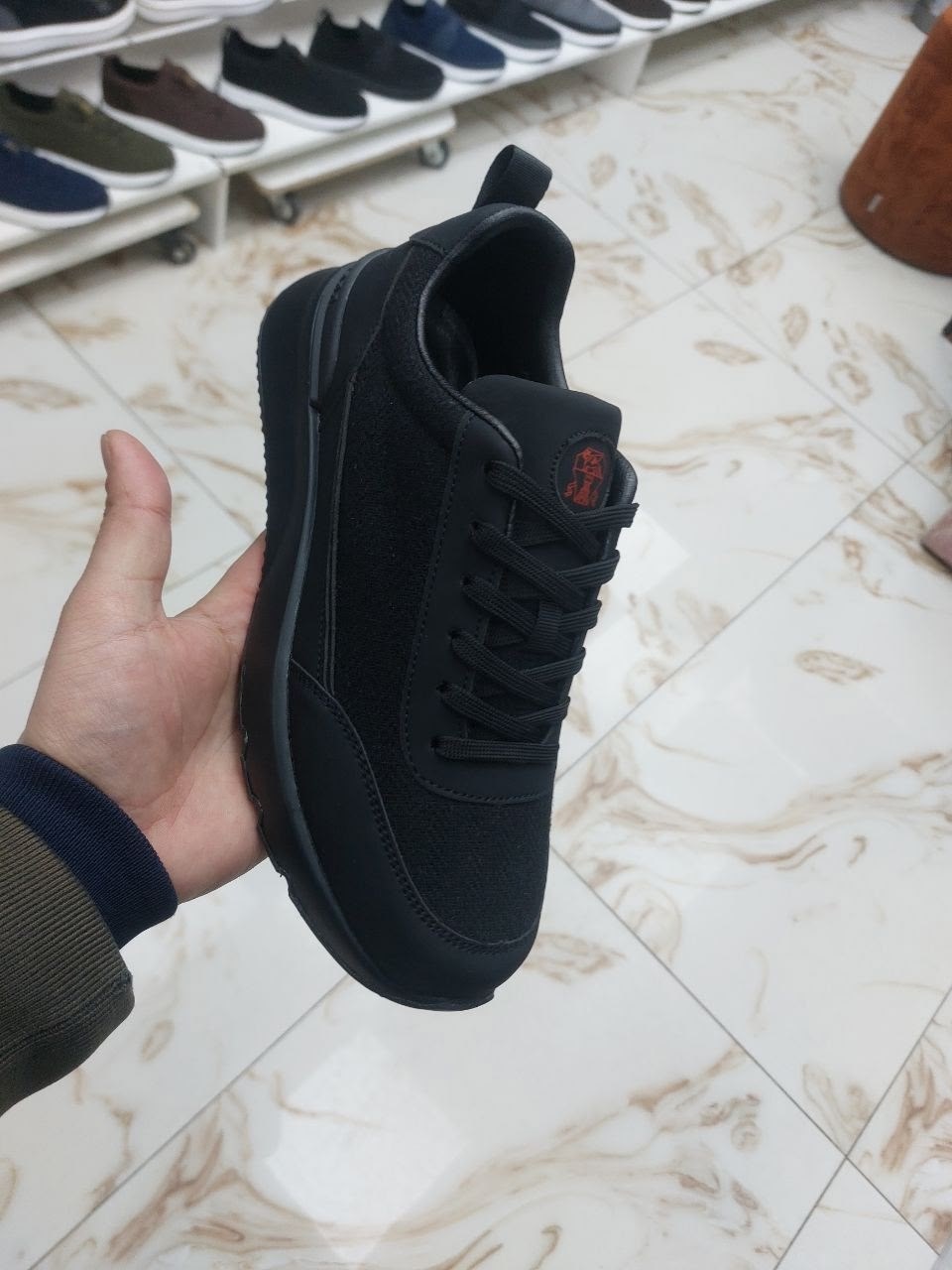 ,мужские кроссовки,черные кроссовки,кроссовка мужской,кроссовки мyжские чeрные