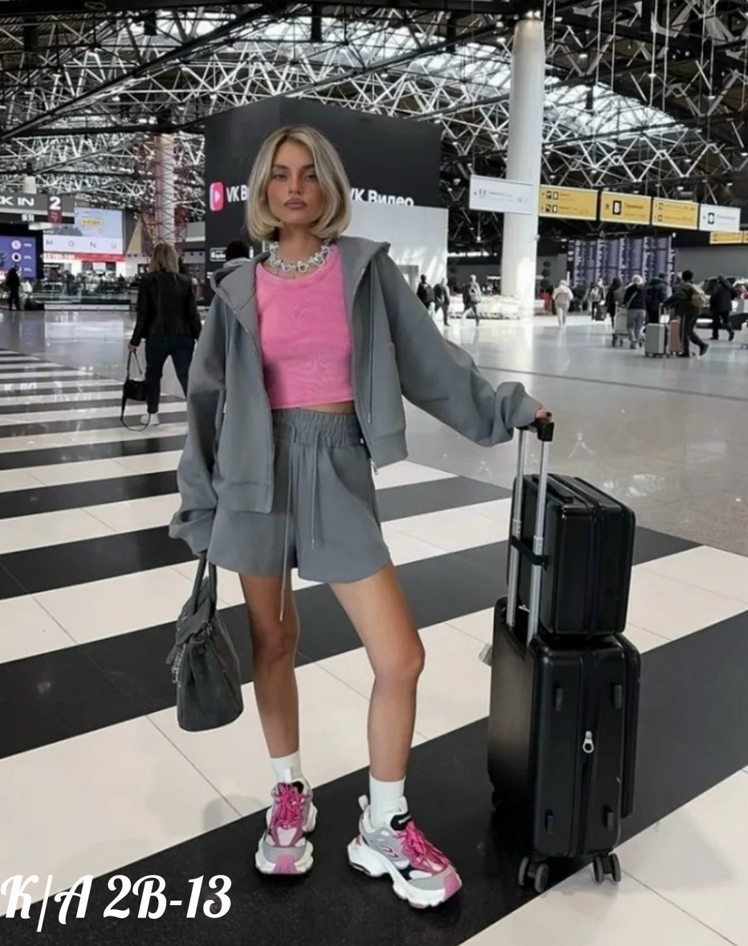 женский спортивный костюм с шортами,спортивные костюм с шортами,женские спортивные костюмы,cпортивный костюм женский на флисе,костюм спортивный с