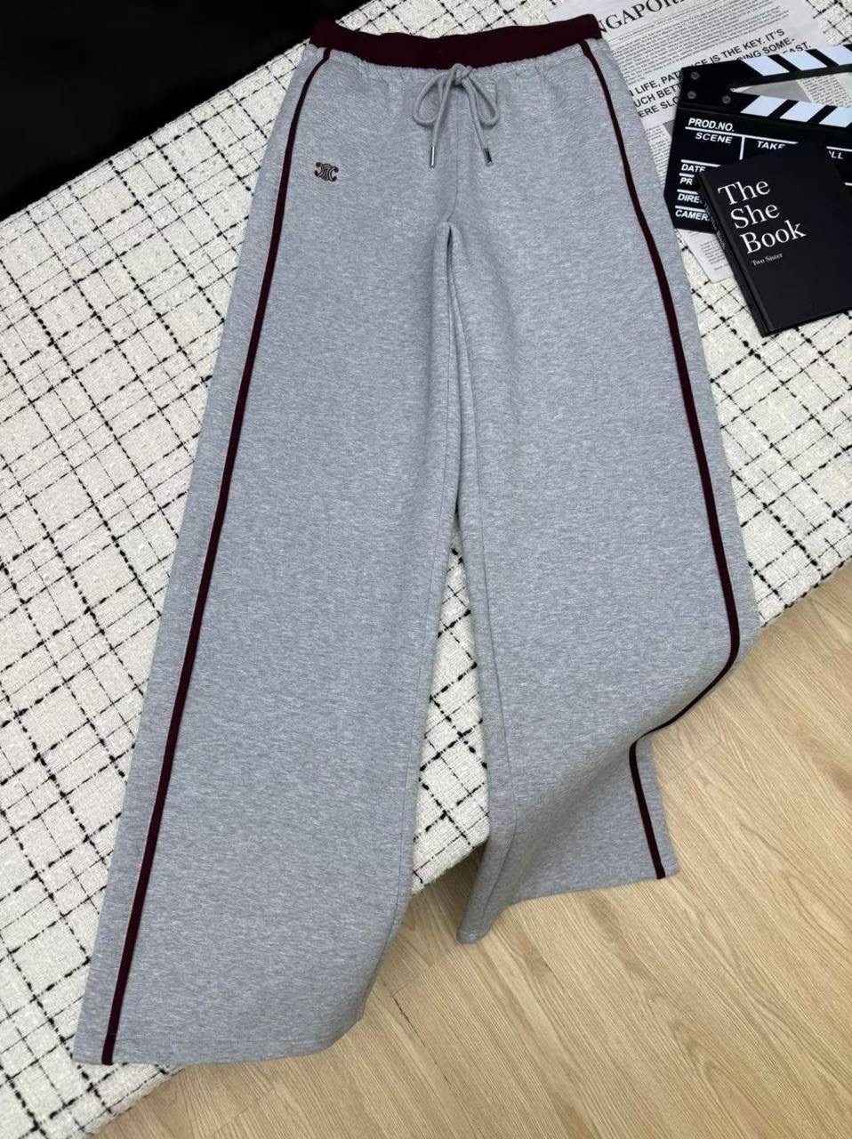 костюм спортивный женский,костюм спортивный,стильный костюм,женский костюм,костюм трикотажный