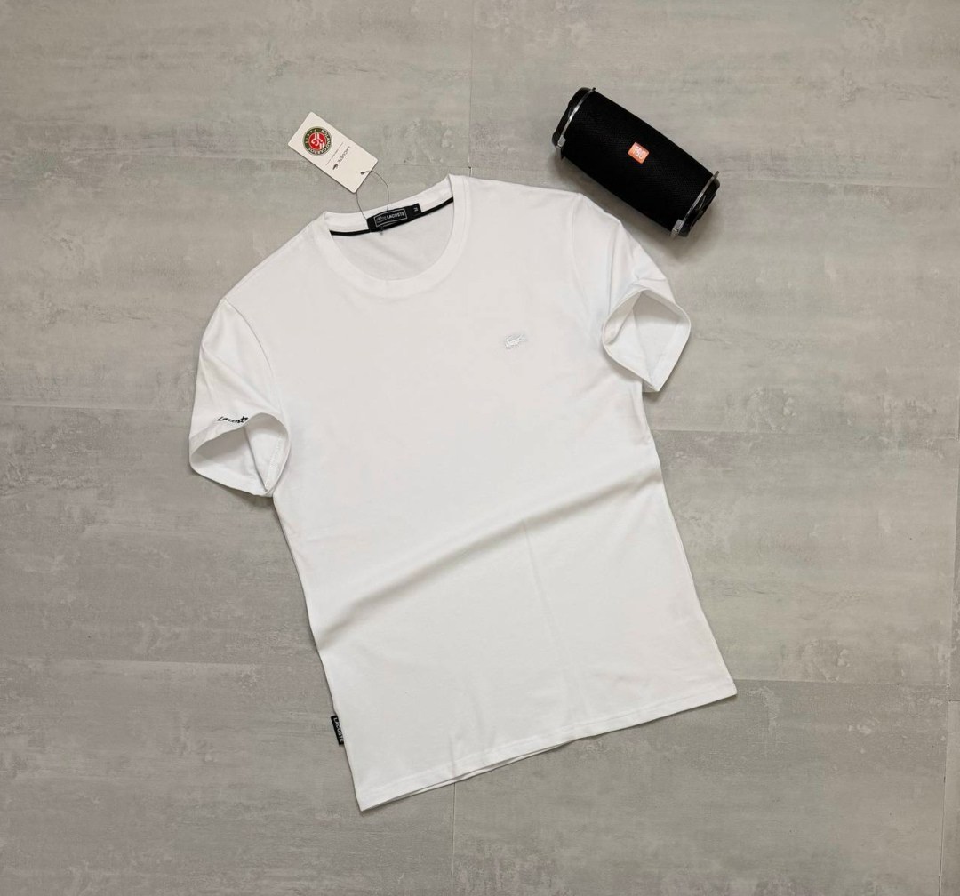 мужская футболка белая,футболки для мужчин,мужская футболка,футболки белые,футболка