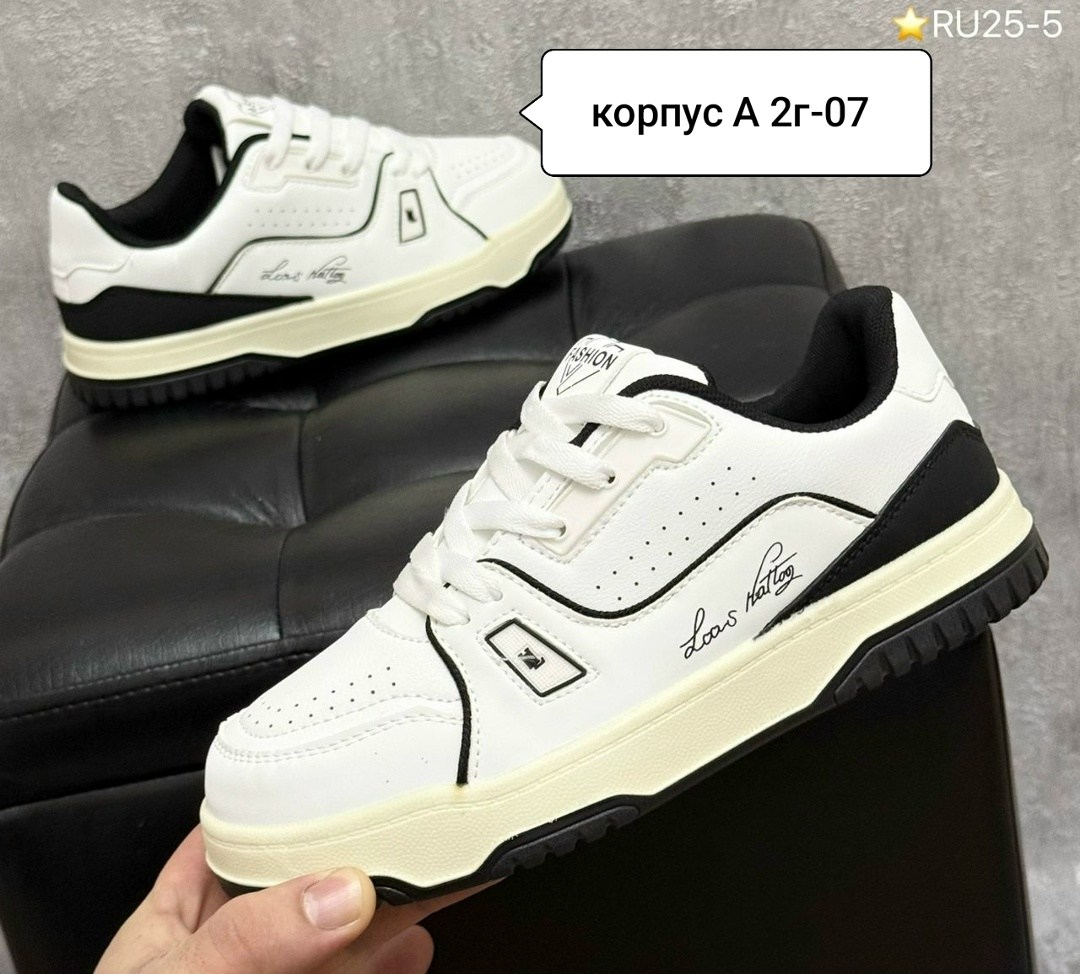 ,спортивная ,женские кроссовки,кроссовки молодежные,мужские повседневные кроссовки