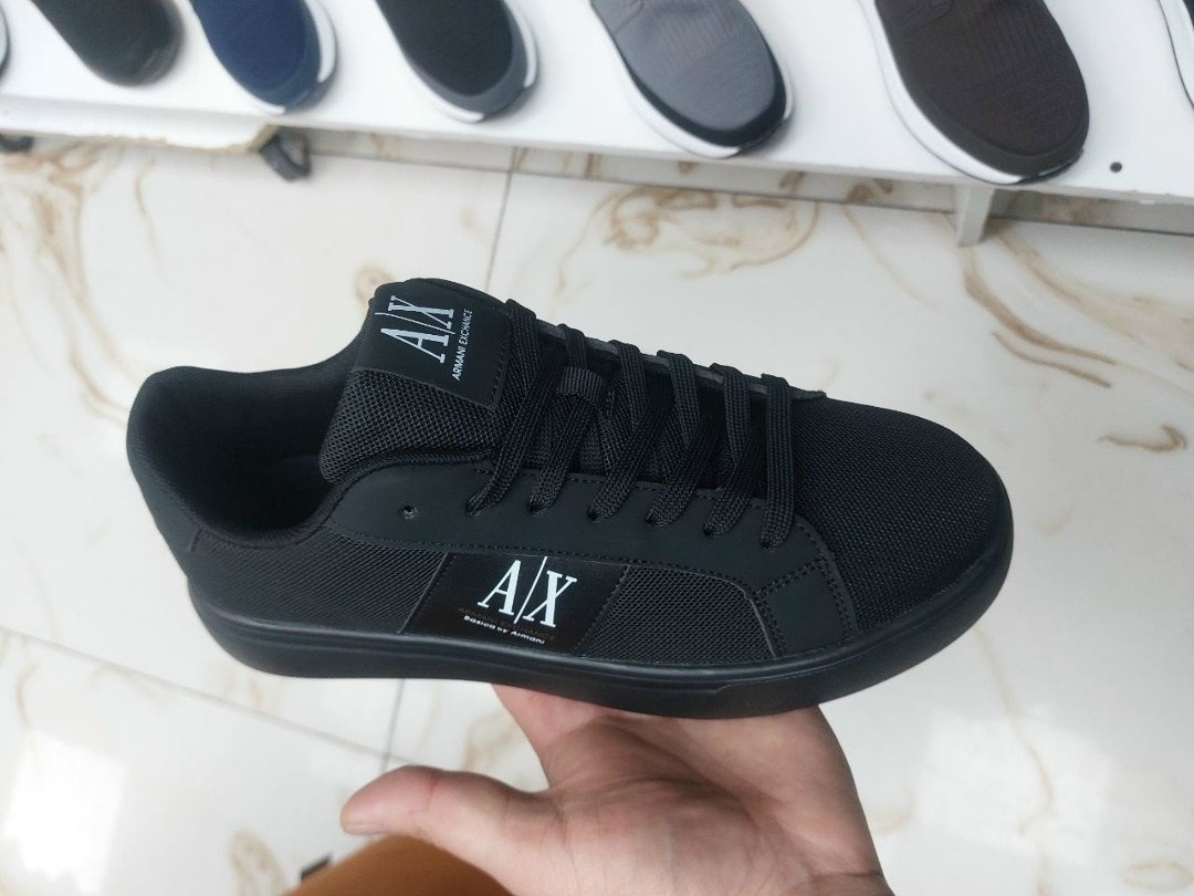 кроссовки armani exchange,кроссовки мужские armani,кеды armani exchange,,кроссовки армани эксчендж мужские